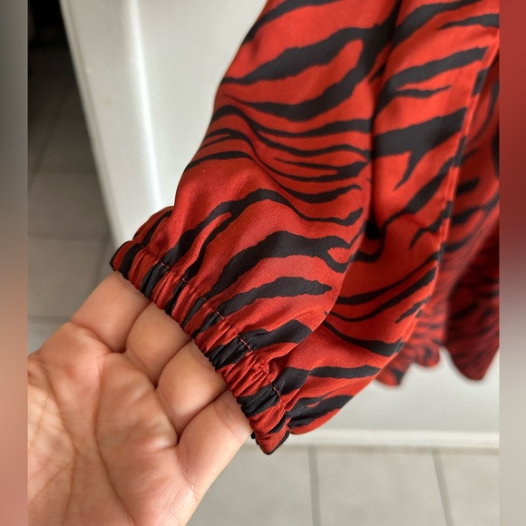 EXPRESS Mini Dress Zibra print  Size M - Picture 4 of 8